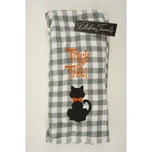 New Set of Two Trick Or Treat Halloween Kitchen Towels White Black Cat Checkered